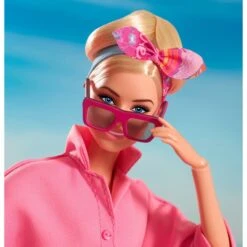 Mattel Barbie The Movie - Margot Robbie Als Barbie: Puppe Im Rosa Jumpsuit -Playmobil Store Mattel Barbie The Movie Margot Robbie als Barbie Puppe im rosa Jumpsuit@@1919788 4