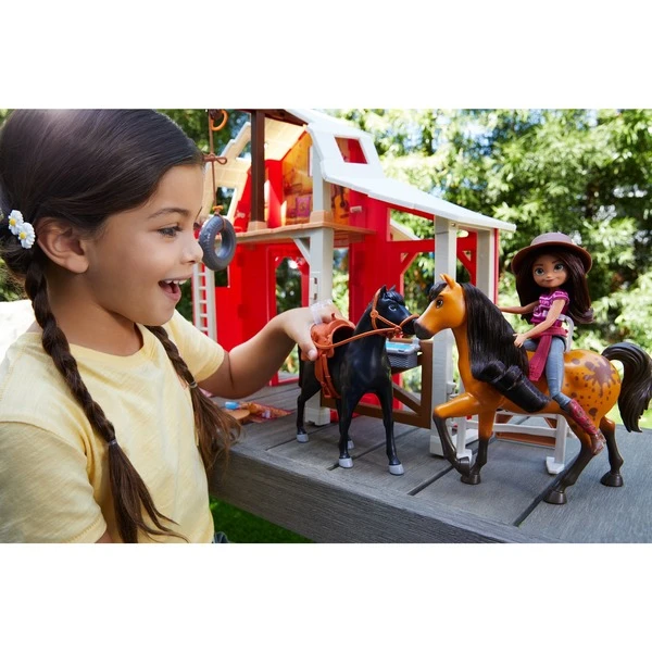 Mattel Spirit Deluxe Reiterhof Spielset, Puppe 11 Mattel Spirit Deluxe Reiterhof Spielset, Puppe – Bild 11